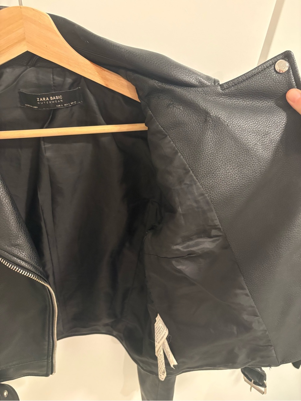 Zara Black Moto Leather Jacket with Silver Hardware - Picture 5 of 8